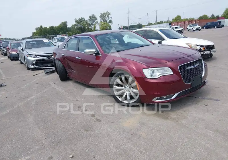 2019 Chrysler 300 фото