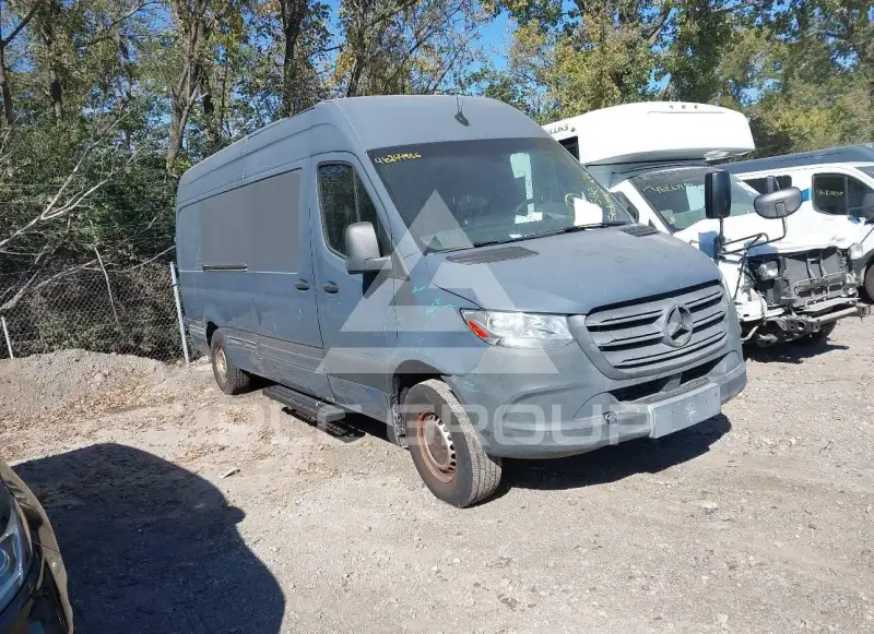 2019 Mercedes Benz Sprinter фото