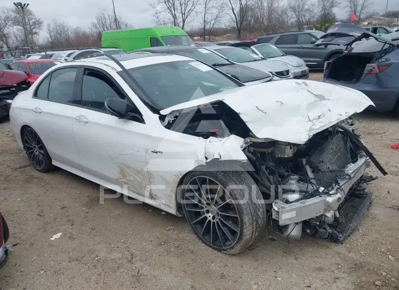 2019 Mercedes Benz E 53 AMG фото