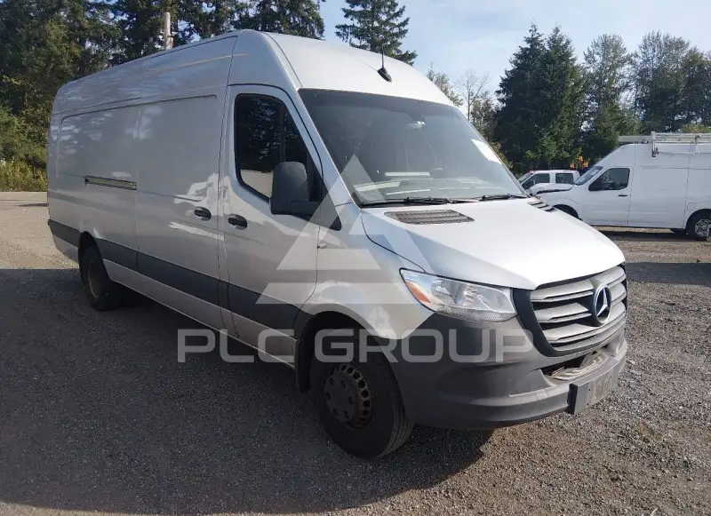2019 Mercedes Benz Sprinter photo