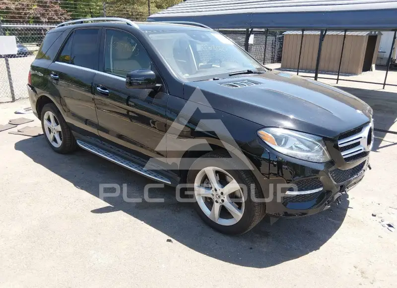 2019 Mercedes Benz GLE 400 фото