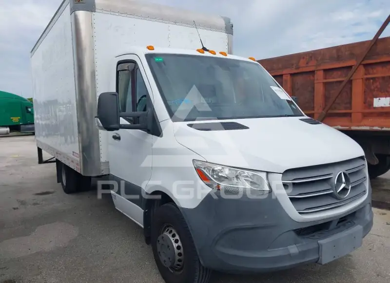 2019 Mercedes Benz Sprinter фото