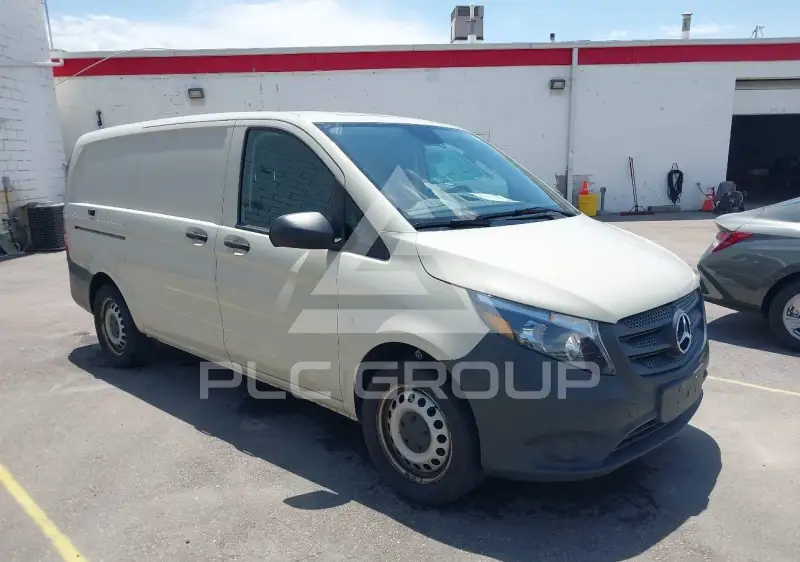 2019 Mercedes Benz METRIS photo