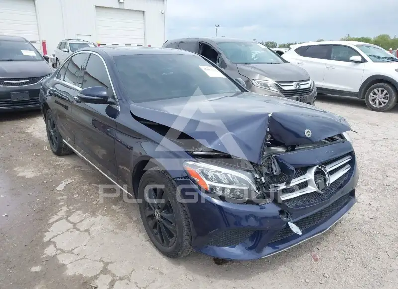 2019 Mercedes Benz C 300 фото