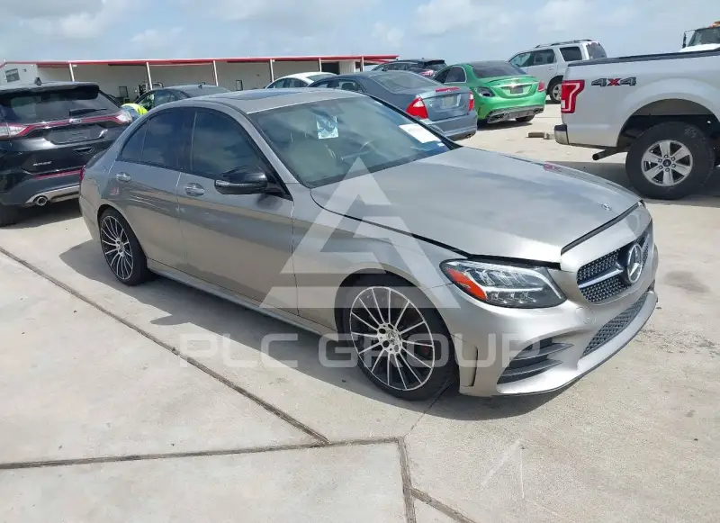 2019 Mercedes Benz C 300 фото