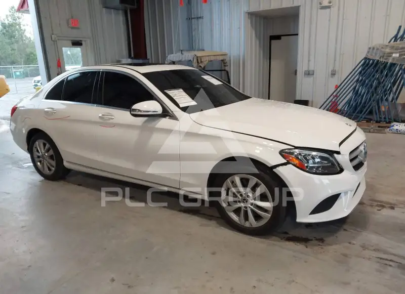 2019 Mercedes Benz C 300 фото