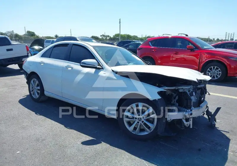 2019 Mercedes Benz C 300 photo