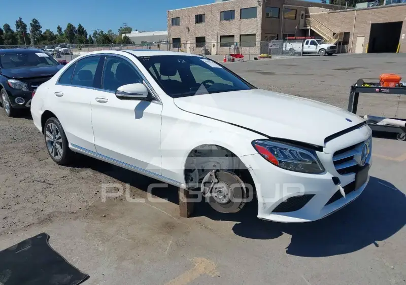 2019 Mercedes Benz C 300 photo