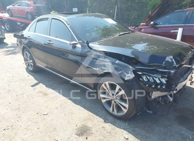 2019 Mercedes Benz C 300 фото