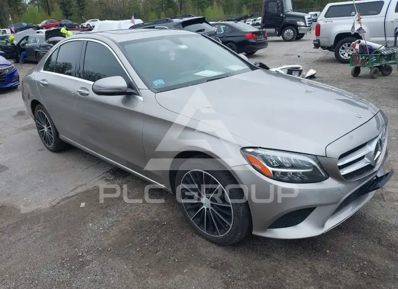 2019 Mercedes Benz C 300 фото