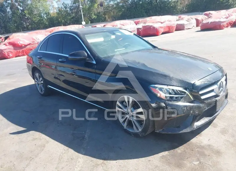 2019 Mercedes Benz C 300 фото