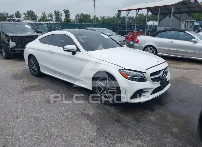 2019 Mercedes Benz C 300 фото