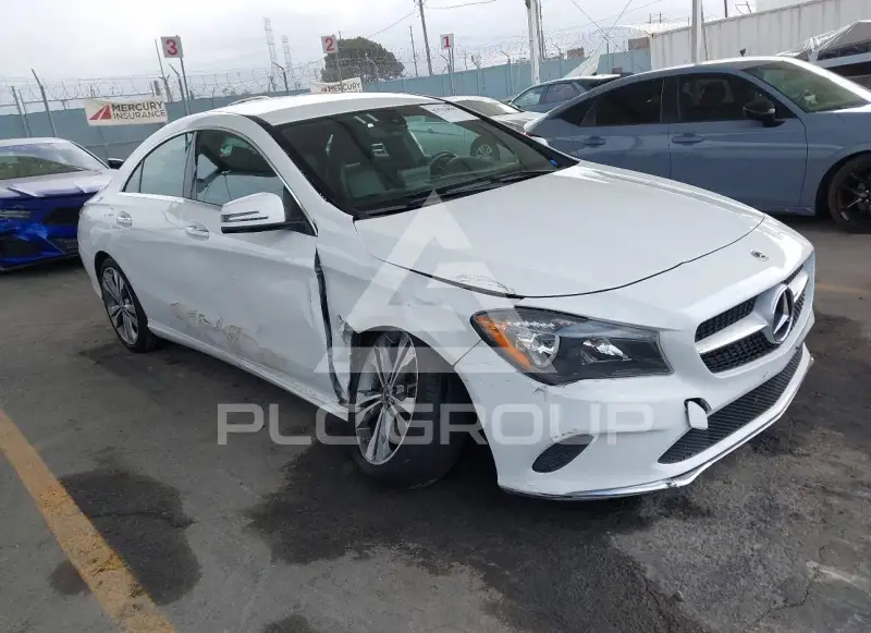 2019 Mercedes Benz CLA 250 фото