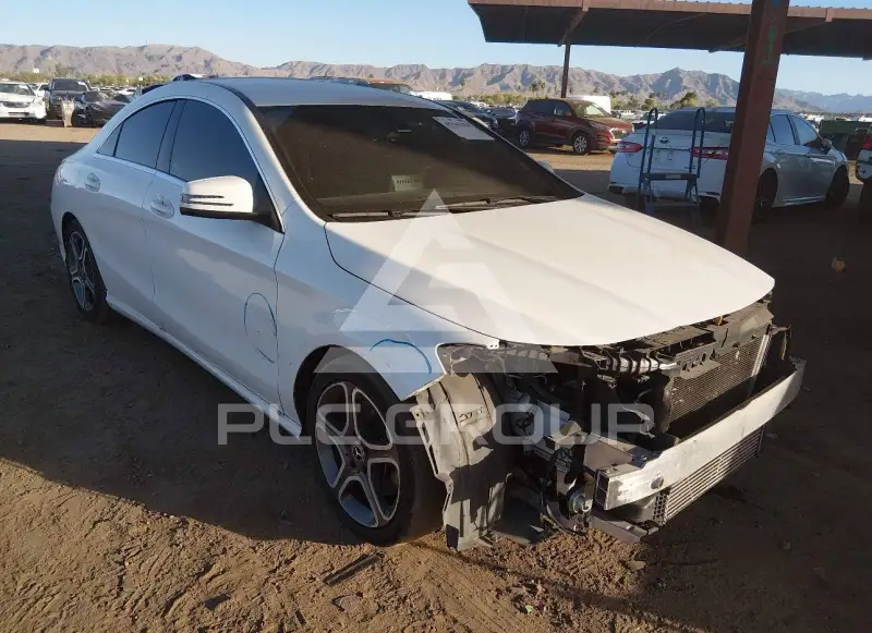 2019 Mercedes Benz CLA 250 фото