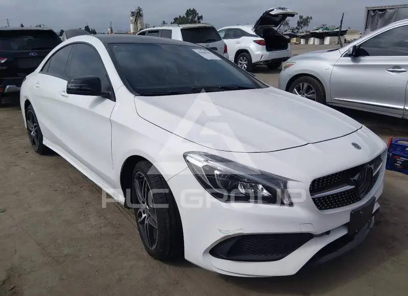 2019 Mercedes Benz CLA 250 фото