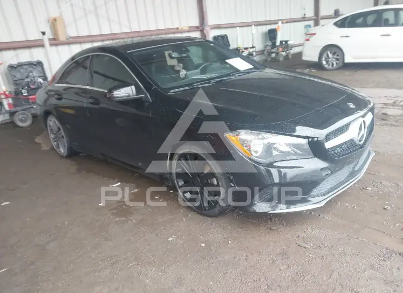 2019 Mercedes Benz CLA 250 фото