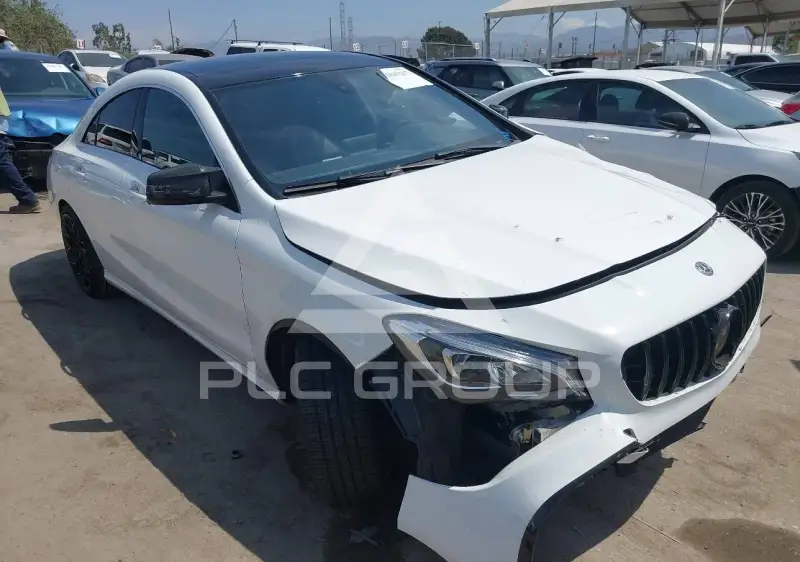 2019 Mercedes Benz CLA 250 фото