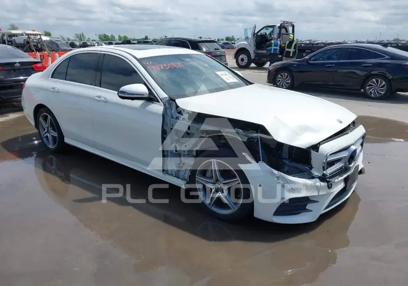 2019 Mercedes Benz E 300 photo