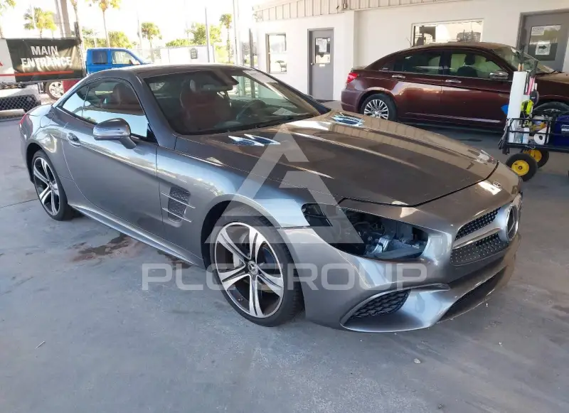 2019 Mercedes Benz SL 450 photo