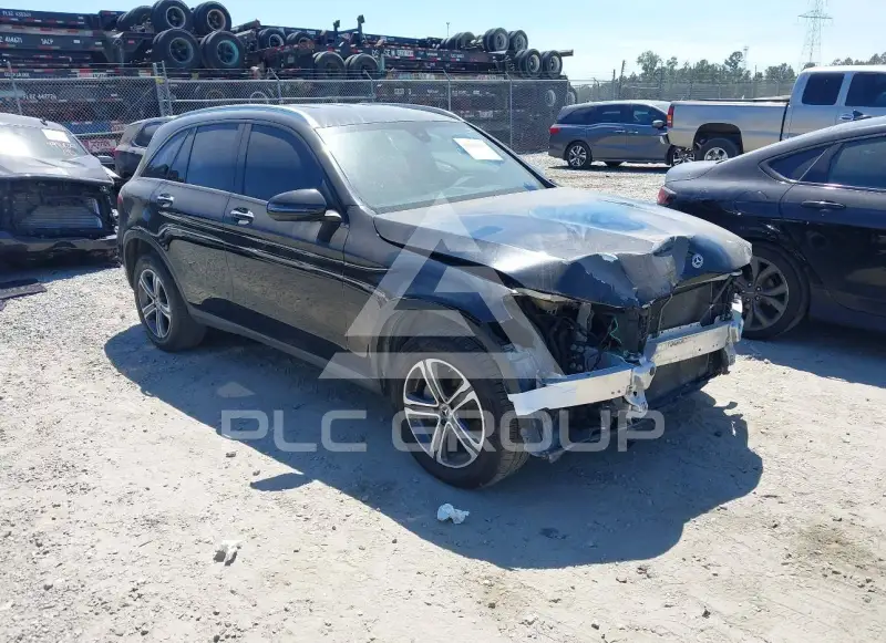 2019 Mercedes Benz GLC 300 фото