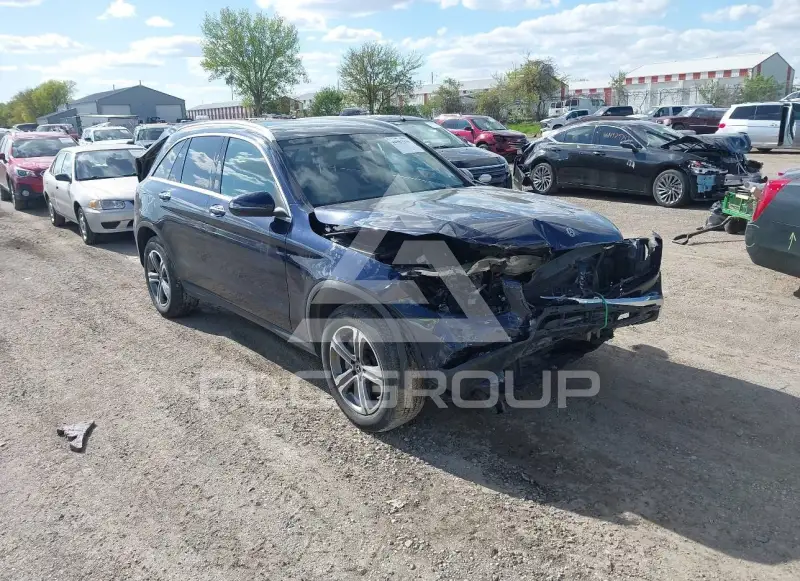 2019 Mercedes Benz GLC 300 photo