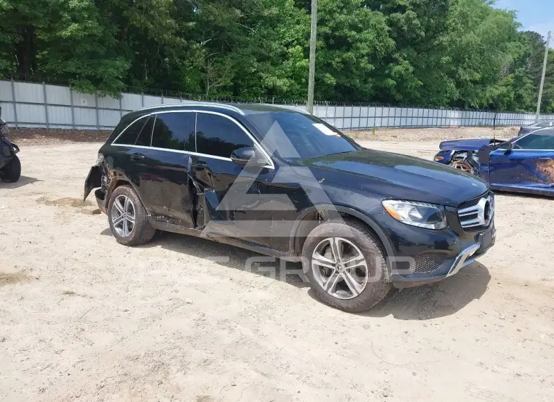 2019 Mercedes Benz GLC 300 фото