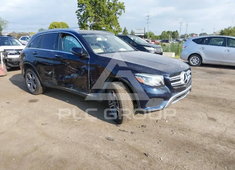 2019 Mercedes Benz GLC 300 фото