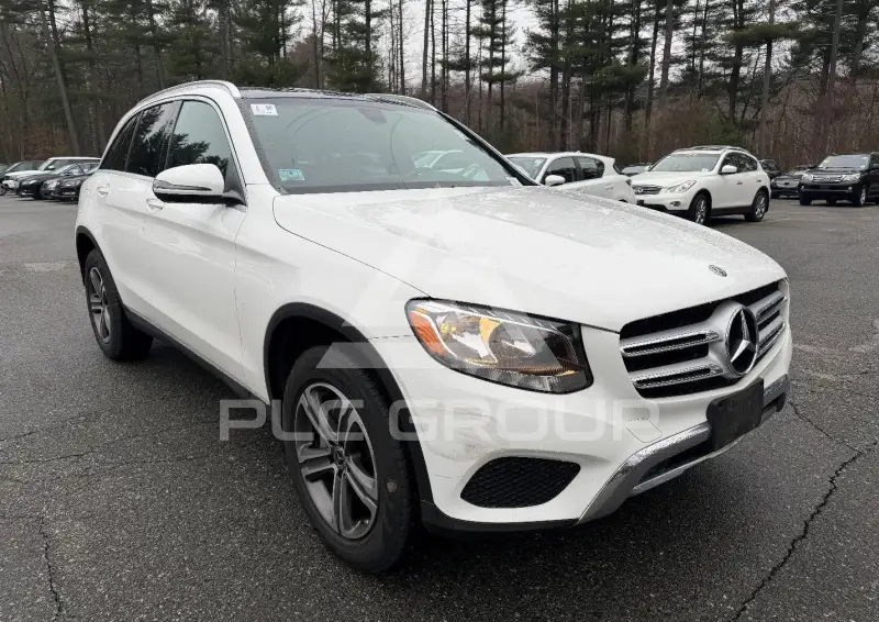 2019 Mercedes Benz GLC 300 фото