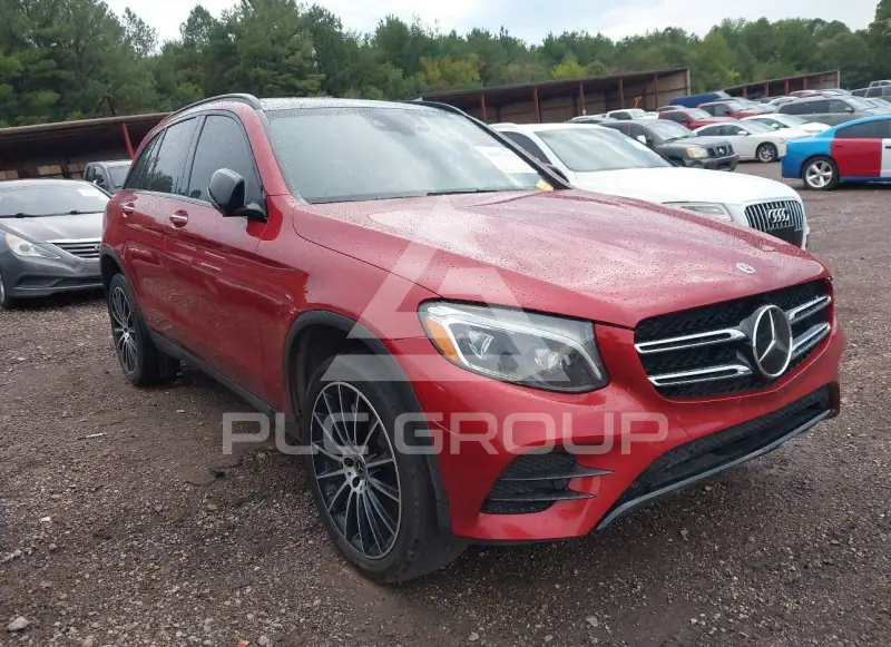 2019 Mercedes Benz GLC 300 фото