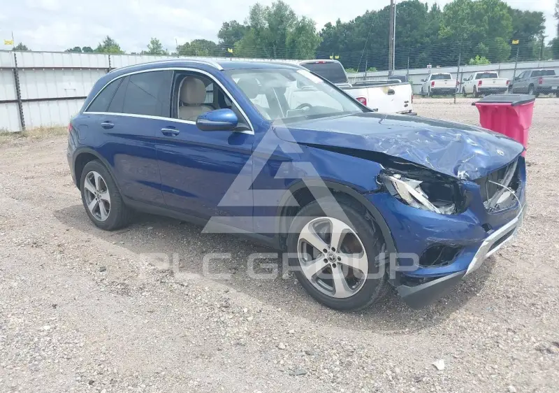 2019 Mercedes Benz GLC 300 фото