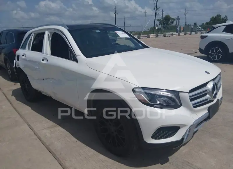 2019 Mercedes Benz GLC 300 фото
