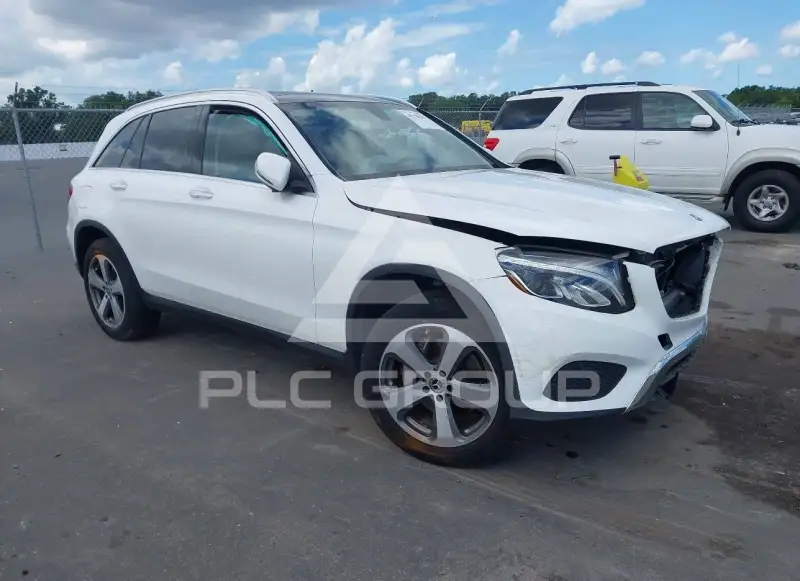 2019 Mercedes Benz GLC 300 фото