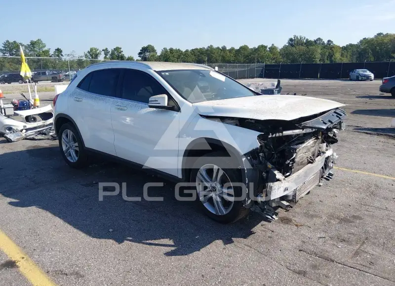 2019 Mercedes Benz GLA 250 фото
