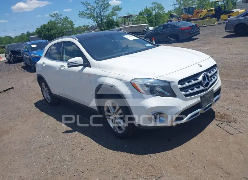 2019 Mercedes Benz GLA 250 фото