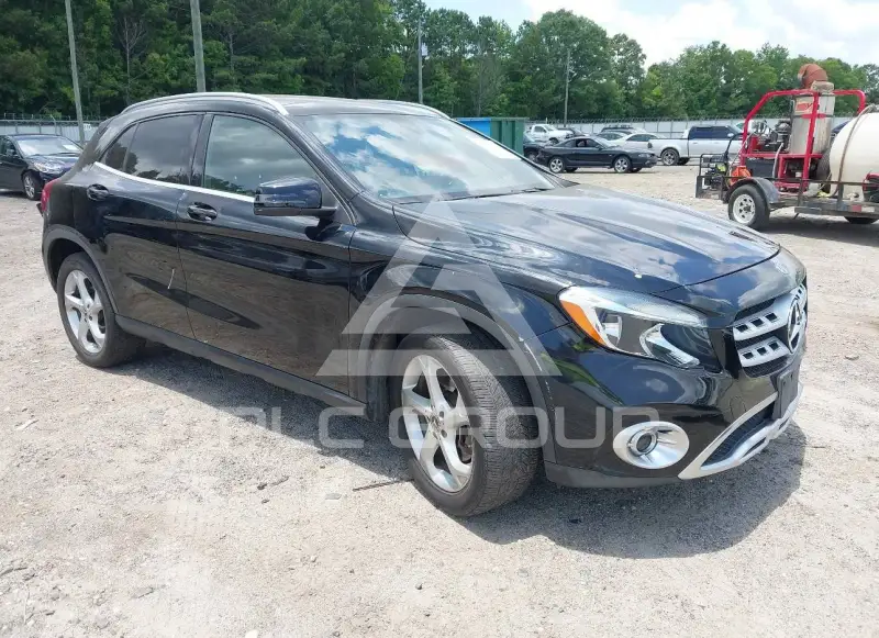 2019 Mercedes Benz GLA 250 photo