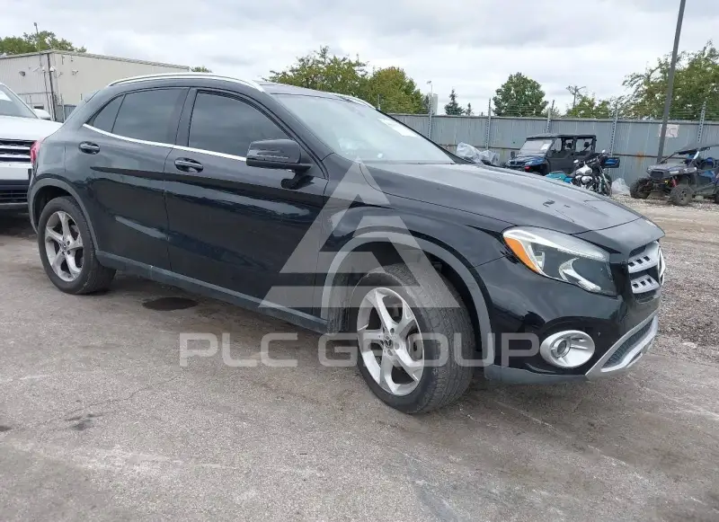 2019 Mercedes Benz GLA 250 фото