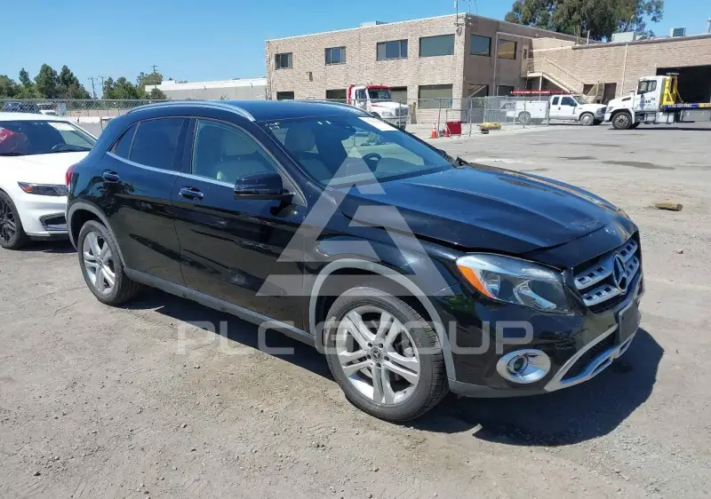 2019 Mercedes Benz GLA 250 photo