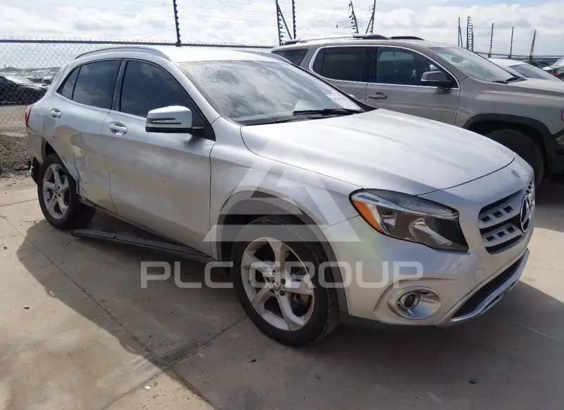2019 Mercedes Benz GLA 250 фото