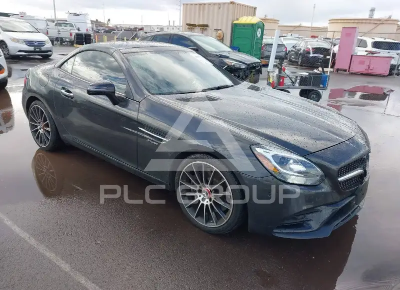 2019 Mercedes Benz SLC 300 фото