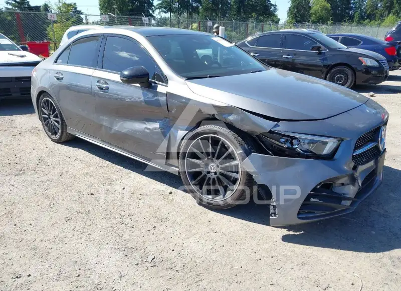 2019 Mercedes Benz A 220 фото