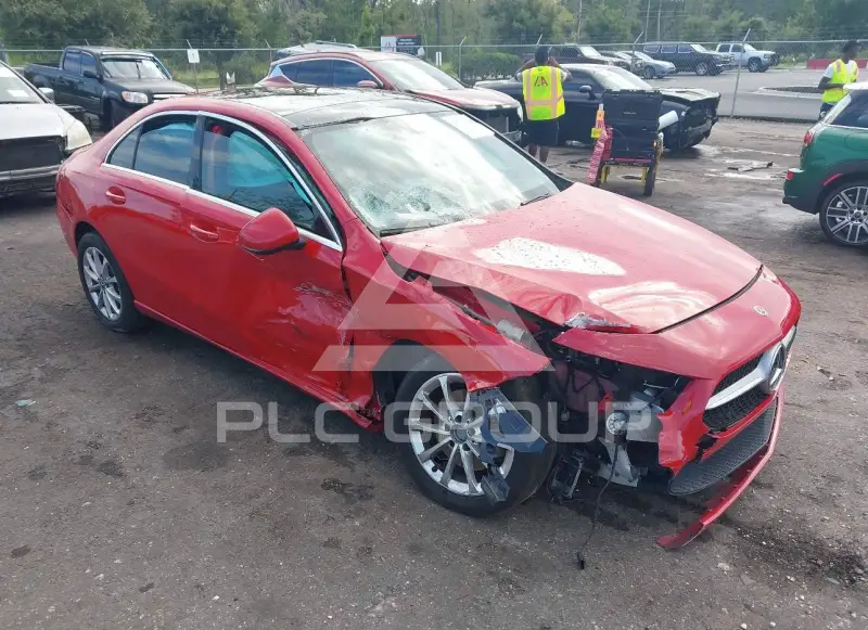 2019 Mercedes Benz A 220 photo