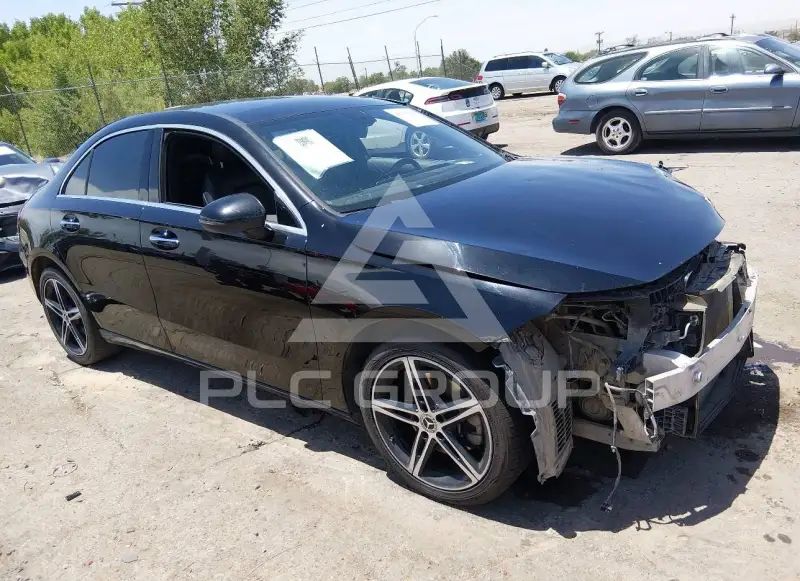 2019 Mercedes Benz A 220 фото