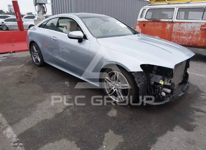 2019 Mercedes Benz E 450 фото