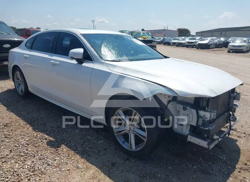 2019 Volvo S90 фото