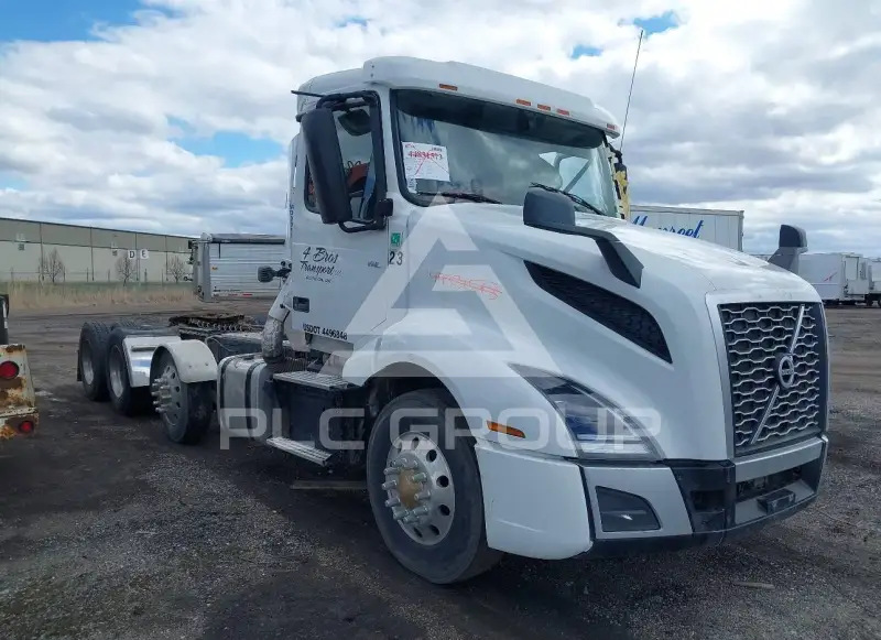 2019 Volvo VNL photo