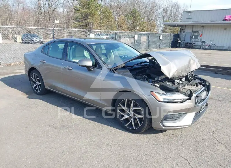 2019 Volvo S60 фото
