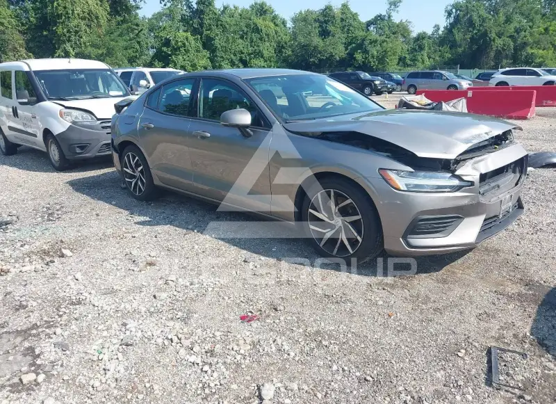 2019 Volvo S60 фото