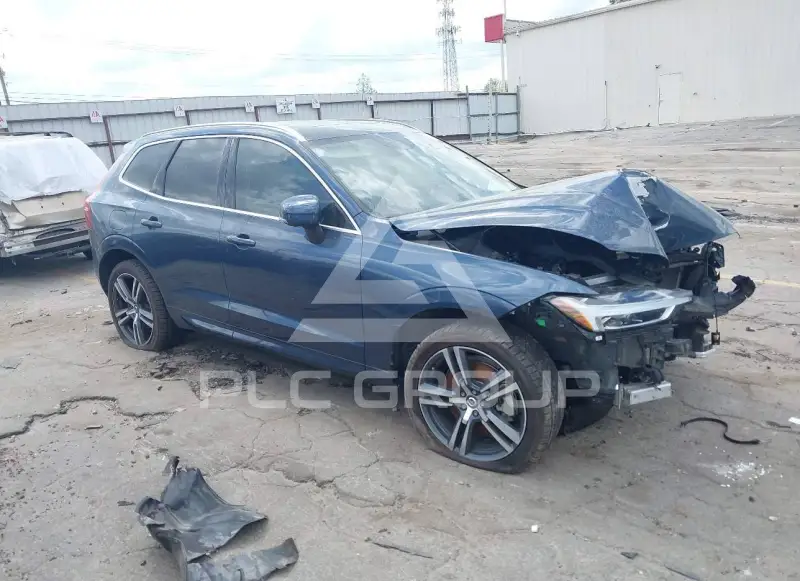 2019 Volvo XC60 photo