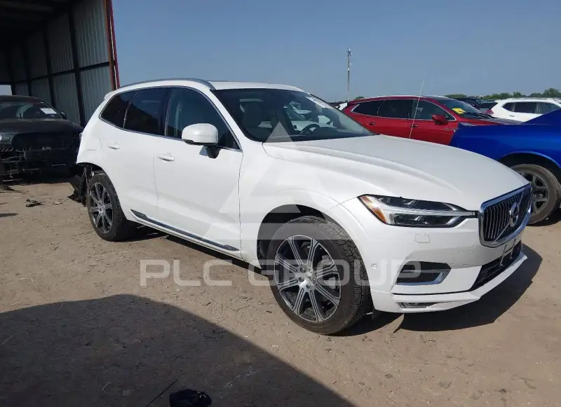 2019 Volvo XC60 photo