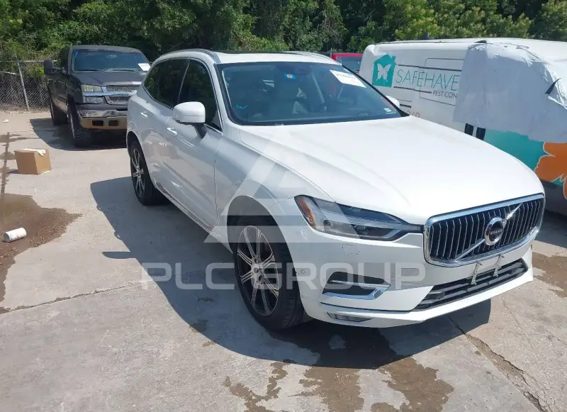 2019 Volvo XC60 photo
